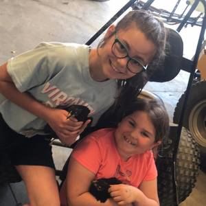 Meet your Posher, Teri